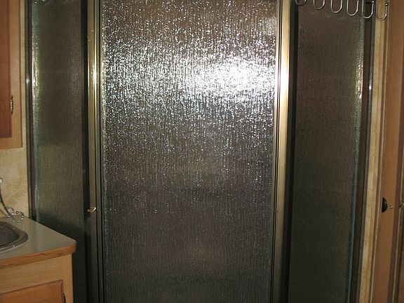 5th image of 620 SE Neptune Ave