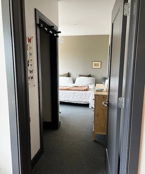 872 Seneca St #2C — Photo 2