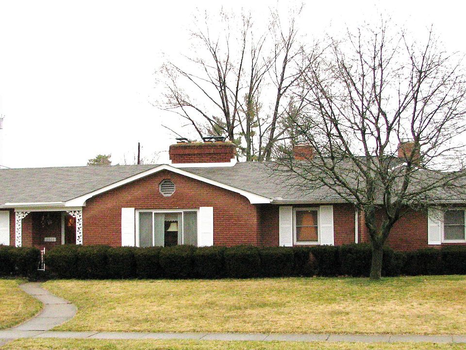 1st image of 2060 Glenmere Rd