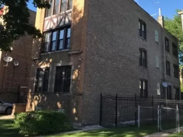 8929 S Blackstone Ave APT 2, Chicago, IL 60619