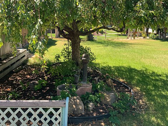 Median price in Manti-162K