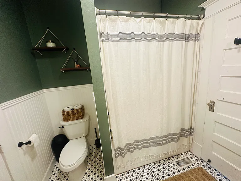 1112 Palmer Park Blvd — Photo 19