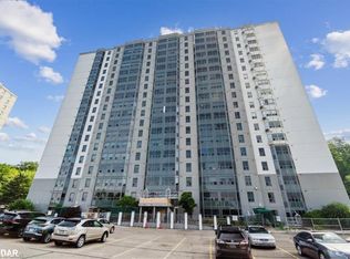 55 Green Valley Dr #801, Kitchener, ON