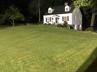 2100 New Hackensack Rd, Poughkeepsie, NY 12603