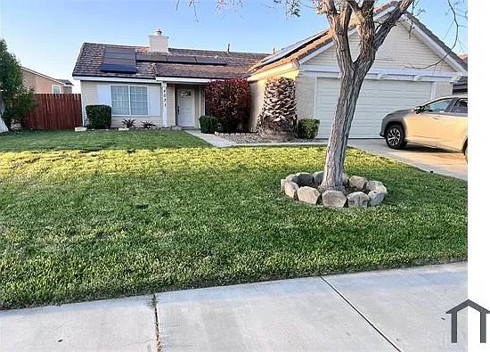 4031 Belleshire Way — Photo 4