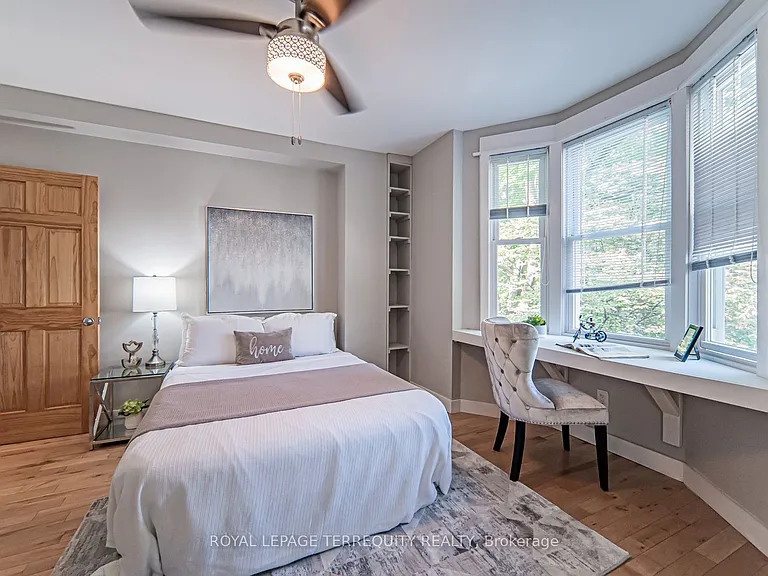 256 Boston Ave #B — Photo 10
