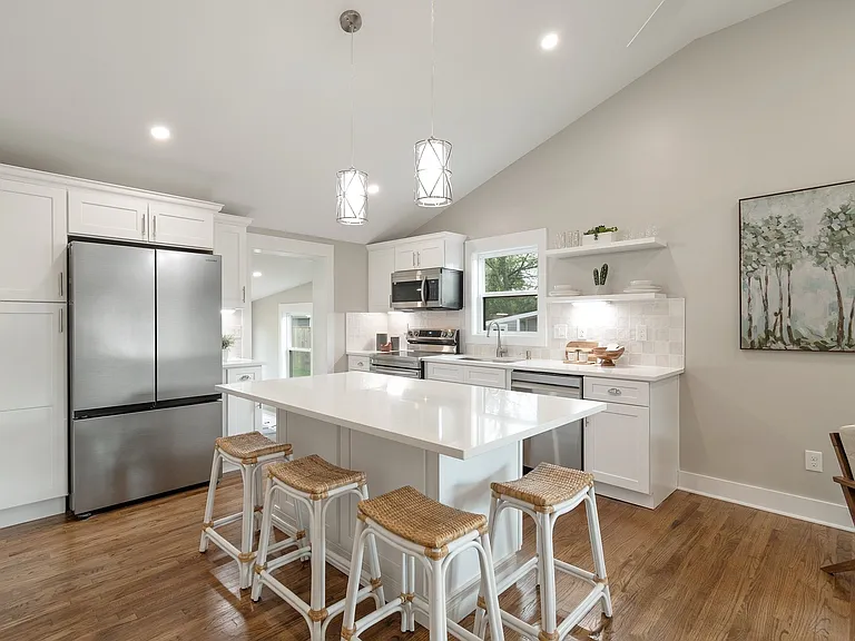 1305 Chickering Dr — Photo 12