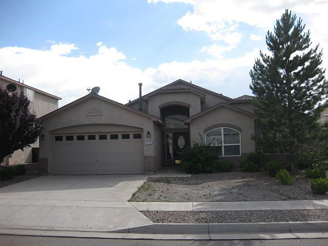 1st image of 10119 Calle Bella NW