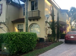 5725 NW 119th Ter, Coral Springs, FL 33076