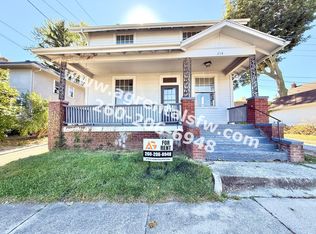 114 E Foster Pkwy, Fort Wayne, IN 46806