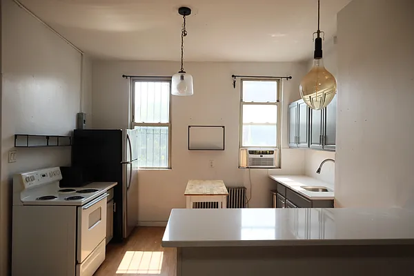 Rented by Corcoran | media 16