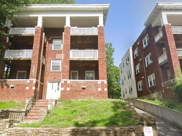 Charlotte Apts, 4009 Charlotte St #Cf2f62d51, Kansas City, MO 64110
