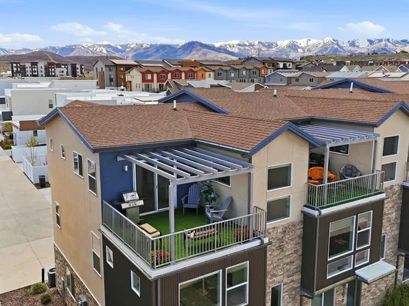 1386 Village Green Trl, Park City, UT 84098