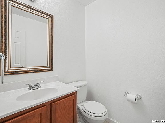 4th image of 5806 Valparaiso Way