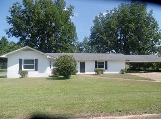 321 E School St, Atmore, AL 36502