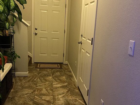 Vaulted ceiling in entry