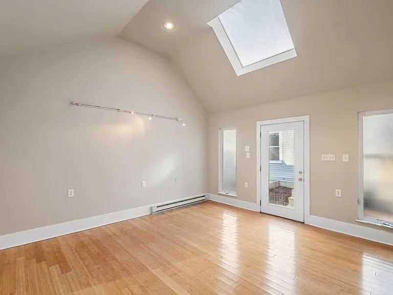 119 E Main St #1 — Photo 3