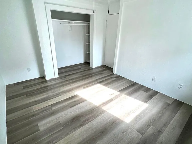 2107 Garvey Dr — Photo 31