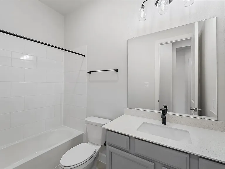 10518 William Park Dr — Photo 12