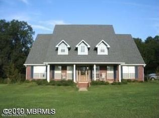 77 Buchanan Rd, Porterville, MS 39352