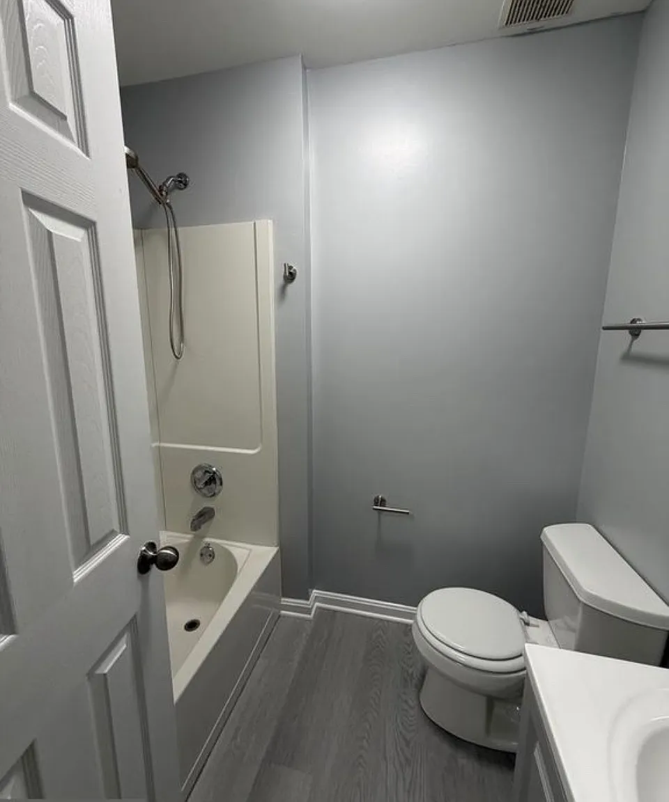 4 bed, 2148 sqft, $1,100 — Photo 3