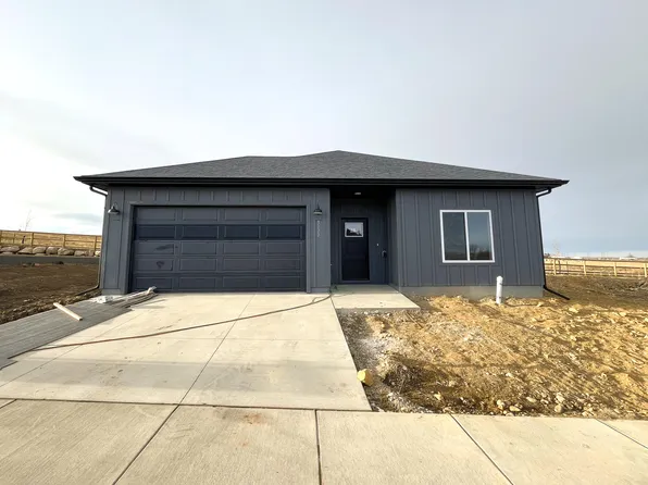 3020 Pine Hills Dr, Sheridan, WY 82801
