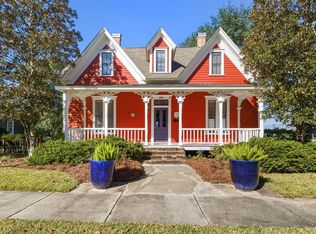 327 Warren Ave, Thomasville, GA 31792