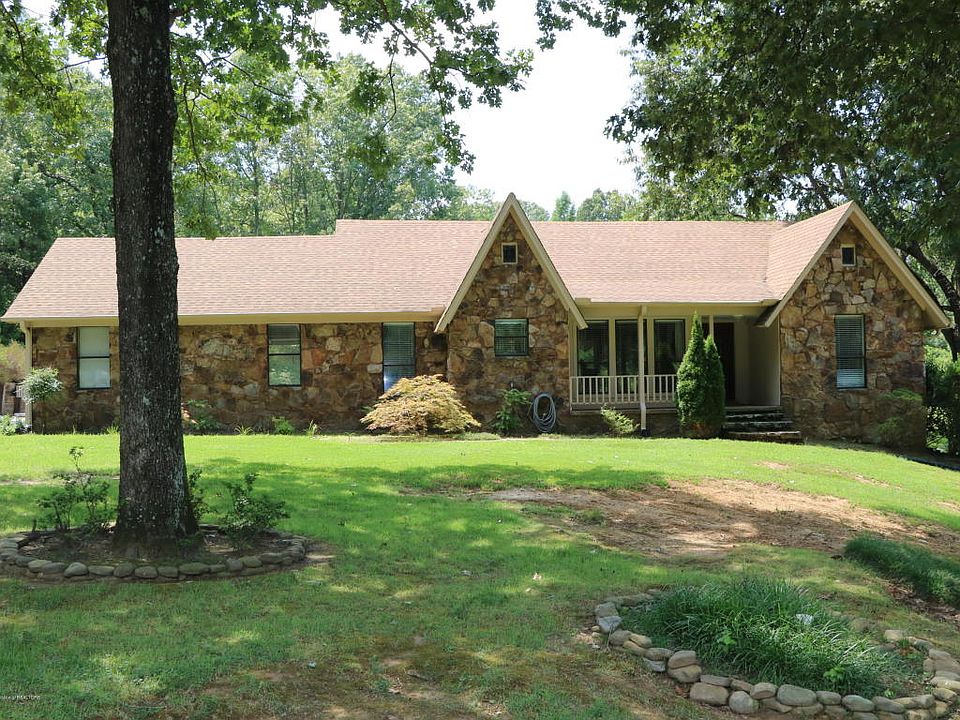 1st image of 2095 Sharon Dr