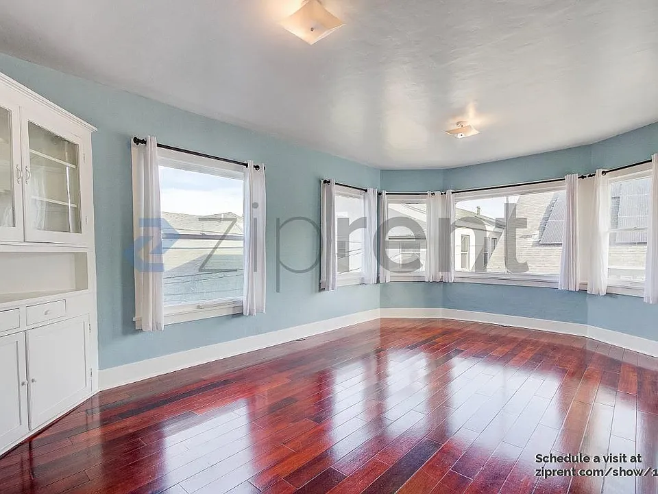 51 Paloma Ave #B