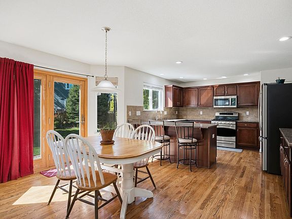 5th image of 2713 Aylesbury Way