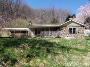 1139 Fisher Branch Rd, Marshall, NC 28753