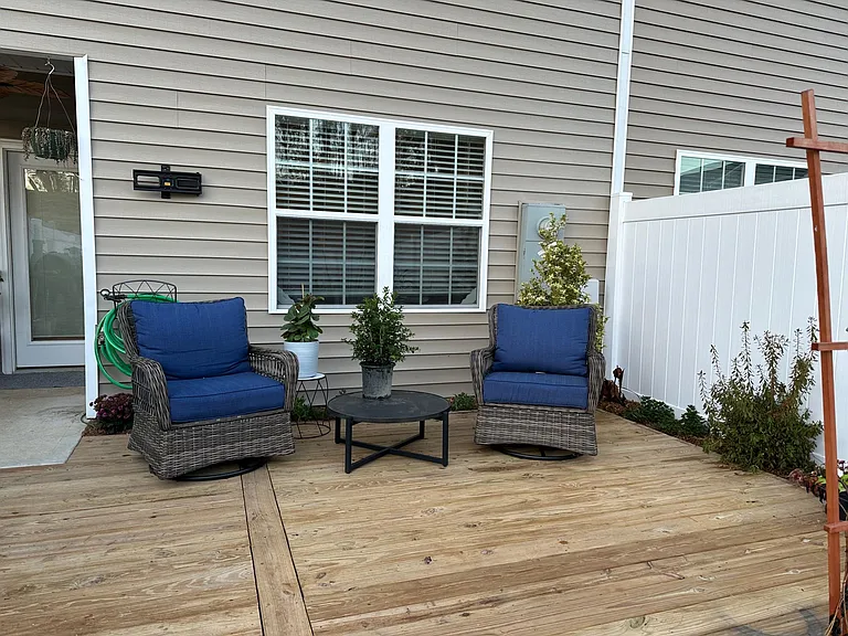 1400 Gracie Ln — Photo 16