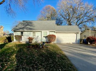 4005 SW 14th St, Des Moines, IA 50315