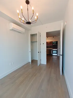 Rented by City Vista Inc | media 13