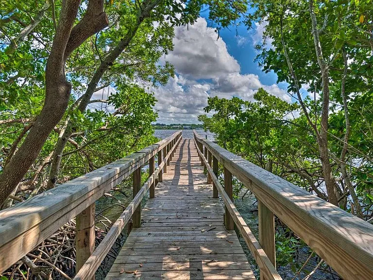 Manasota Key Rd — Photo 3