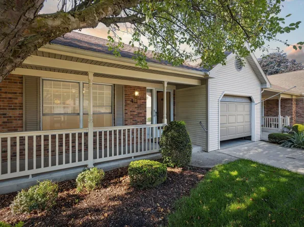 1410 Pembrook Cir #4, Goshen, IN 46526