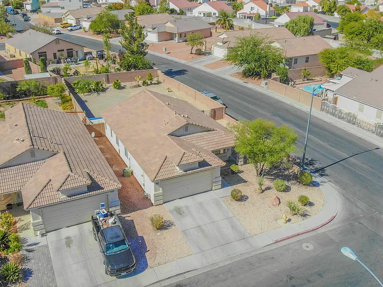 3747 Shadow Tree St — Photo 26