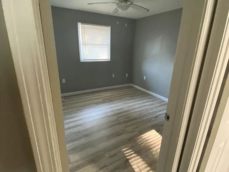 333 S Steffler St #4 — Photo 7