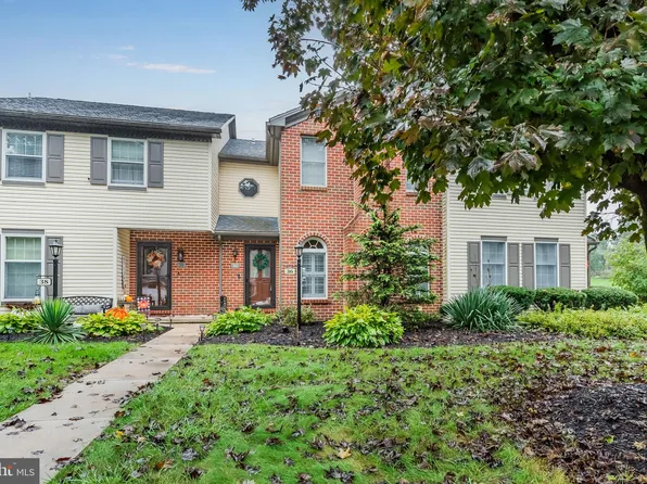 36 Strayer Dr, Carlisle, PA 17013