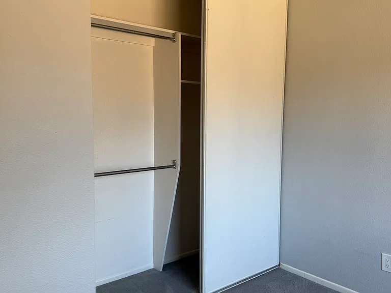 2349 E Alameda Dr — Photo 24