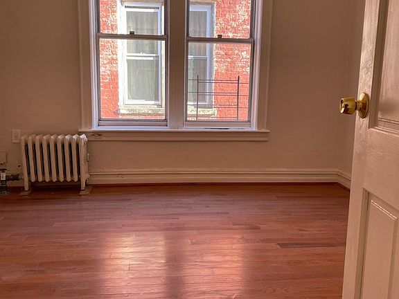 5th image of 909 E 223rd St #2