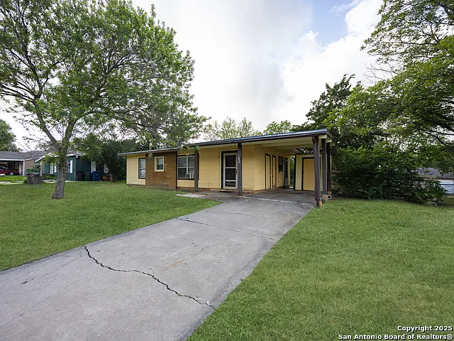 Building Photo - 142 Galaxy Dr
