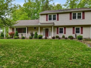 3 Walsh Way, Morris Plains, NJ 07950