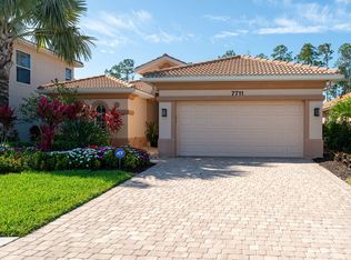 7711 Martino Cir, Naples, FL 34112