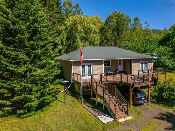 663 Hampton Mountain Rd, Annapolis, NS B0S 1C0