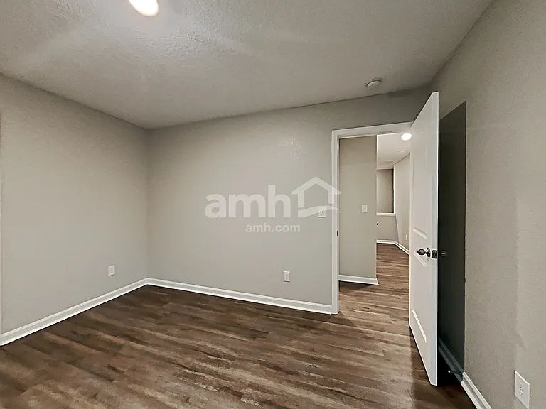 3315 Ridge Hill Pkwy — Photo 19