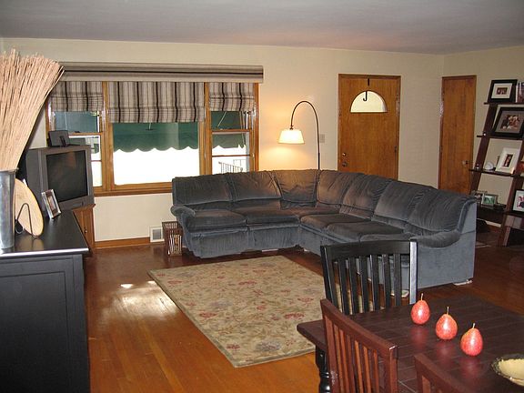 Xtra Large living area!