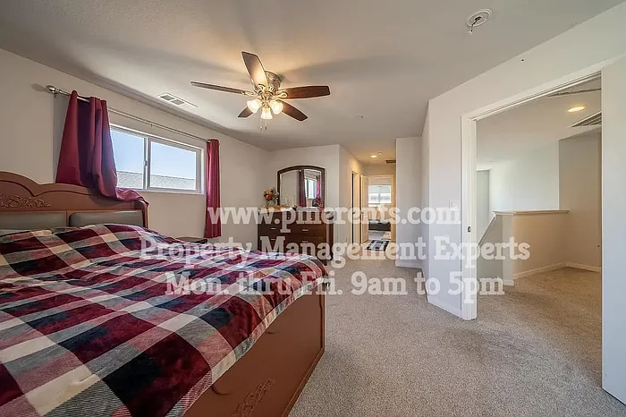 3925 Lanyard Dr — Photo 12