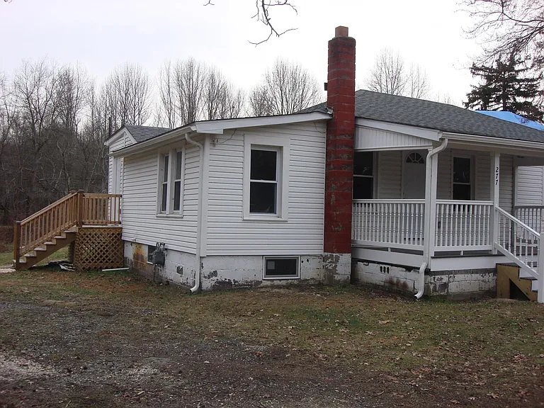 277 Route 130 — Photo 4