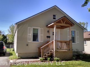 1465 Oxford Rd, Berkley, MI 48072